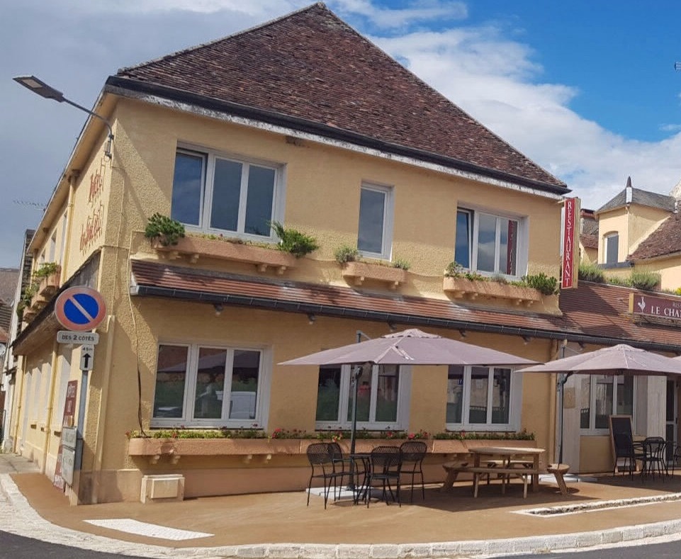 Hotel Au Soleil d'Or - entre Avallon et Vézelay à Pontaubert